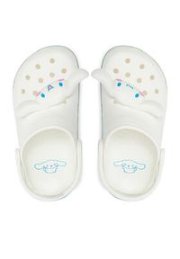 Crocs Klapki Classic Cinnamoroll Clog 210343 Biały. Kolor: biały