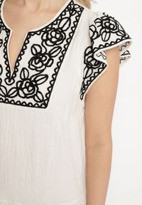 Born2be - Beżowa Sukienka z Haftami w Stylu Boho z Bawełny Evitel. Kolor: beżowy. Materiał: bawełna. Długość rękawa: krótki rękaw. Wzór: haft. Sezon: lato. Styl: boho #6