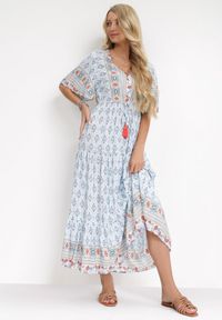 Born2be - Jasnoniebieska Sukienka Maxi z Gumką i Sznurkiem z Chwostami w Pasie Maryse. Kolor: niebieski. Sezon: lato, wiosna. Długość: maxi #3