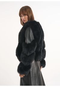 Ochnik - Futro damskie w stylu ramoneski z odpinanymi rękawami. Typ kołnierza: bez kaptura, kołnierzyk klasyczny. Kolor: czarny. Materiał: futro. Styl: klasyczny #5