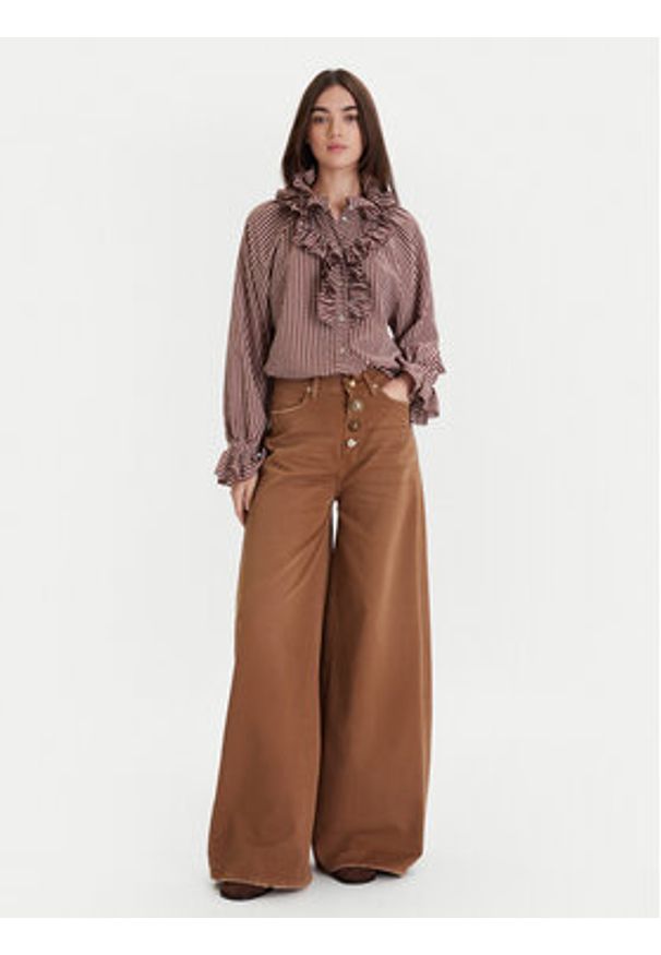 ViCOLO Koszula TF0287 Brązowy Regular Fit. Kolor: brązowy. Materiał: wiskoza