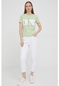 Calvin Klein Jeans t-shirt bawełniany J20J218258.PPYY kolor zielony. Okazja: na co dzień. Kolor: zielony. Materiał: bawełna. Długość rękawa: krótki rękaw. Długość: krótkie. Styl: casual #3