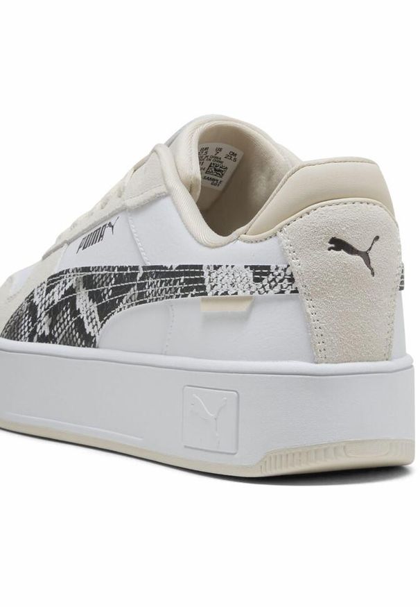 Tenisówki Puma Model Carina Street Snake Kolor Nadruk Zwierzęcy. Kolor: biały, czarny, wielokolorowy. Materiał: skóra, tkanina. Wzór: motyw zwierzęcy, nadruk