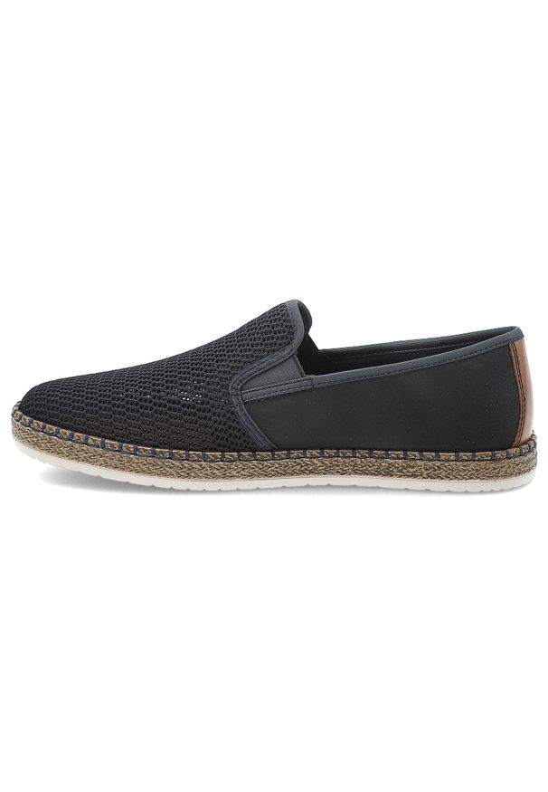 Niebieskie Espadryle Rieker Eleganckie Wsuwane Obuwie Męskie. Zapięcie: bez zapięcia. Kolor: niebieski. Materiał: jeans, tkanina. Sezon: lato. Styl: elegancki