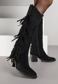 Renee - Czarne Kozaki Kowbojki na Stożku Zdobione Frędzlami Nucca. Kolor: czarny. Materiał: zamsz. Wzór: aplikacja. Obcas: na stożku. Styl: boho. Wysokość obcasa: średni