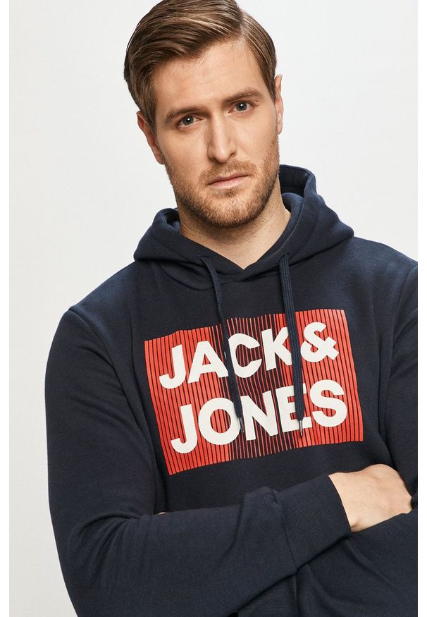 Jack & Jones - Bluza bawełniana. Okazja: na co dzień. Kolor: niebieski. Materiał: bawełna. Wzór: nadruk. Styl: casual