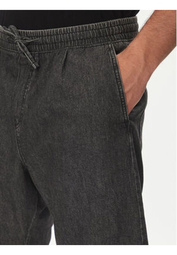 Jack & Jones Szorty jeansowe Tony 12270251 Czarny Relaxed Fit. Kolor: czarny. Materiał: bawełna