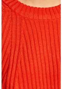 only - Only - Sweter. Kolor: czerwony. Materiał: materiał, dzianina, ze splotem, akryl. Długość rękawa: raglanowy rękaw. Wzór: gładki #5
