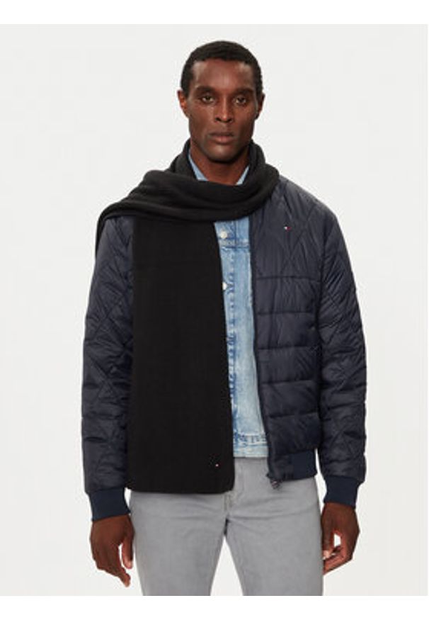 TOMMY HILFIGER - Tommy Hilfiger Szalik Flag AM0AM12847 Czarny. Kolor: czarny. Materiał: bawełna