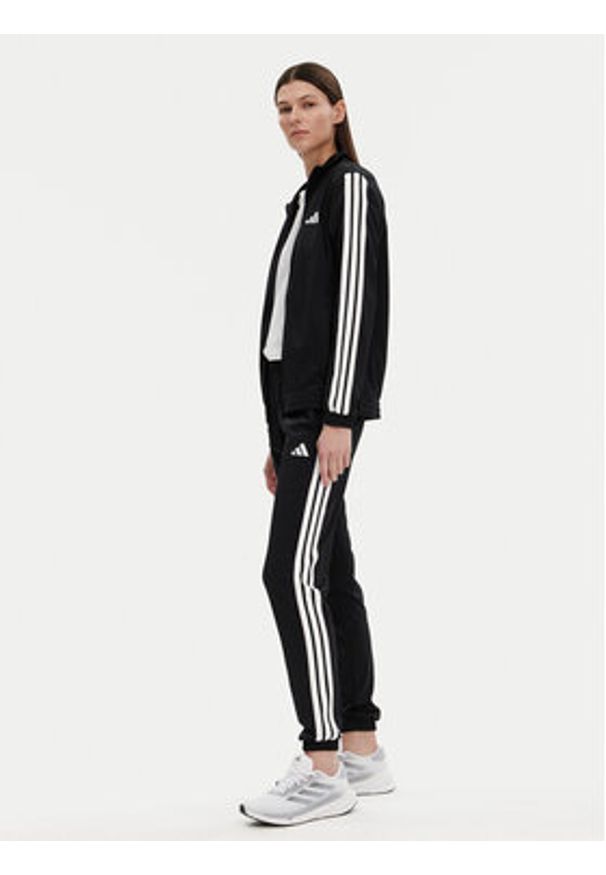 Adidas - adidas Spodnie dresowe Tricot 3-Stripes JF3383 Czarny Regular Fit. Kolor: czarny. Materiał: syntetyk