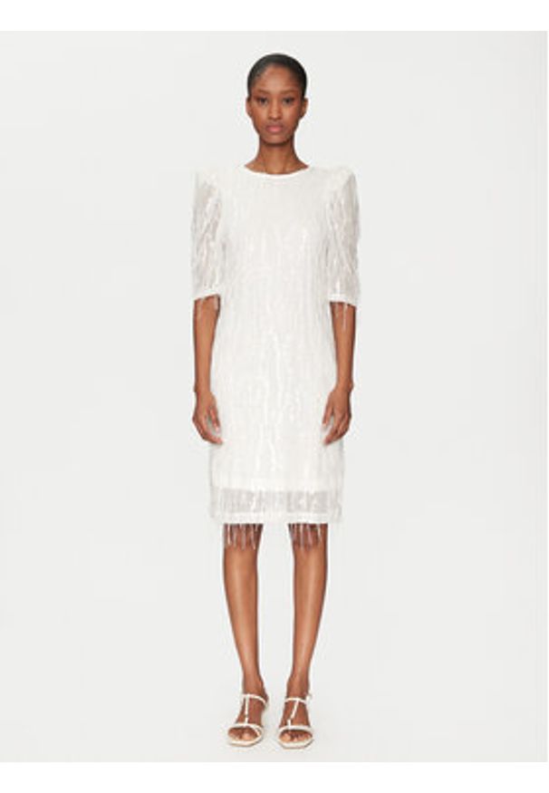 YAS Sukienka koktajlowa Bolina 26036529 Biały Slim Fit. Kolor: biały. Materiał: syntetyk. Styl: wizytowy