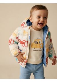 Sinsay - Pikowana kurtka puffer z kapturem - kremowy. Typ kołnierza: kaptur. Kolor: kremowy #1