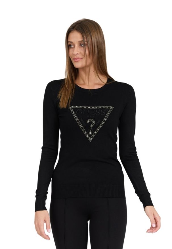 Guess - GUESS Czarny damski sweter Rylie Triangle Logo. Kolor: czarny. Materiał: wiskoza, poliester, materiał, elastan. Długość rękawa: długi rękaw. Długość: długie. Styl: klasyczny