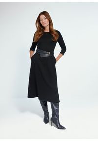 Ochnik - Długa sukienka elegancka damska. Okazja: na randkę, na spotkanie biznesowe, do pracy. Kolor: czarny. Materiał: wiskoza. Styl: elegancki. Długość: maxi #1