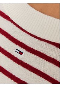 Tommy Jeans Sweter Essential DW0DW17254 Czerwony Regular Fit. Kolor: czerwony. Materiał: bawełna