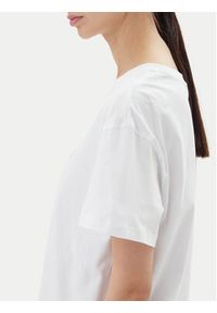 Pieces T-Shirt Thea 17157114 Biały Standard Fit. Kolor: biały. Materiał: bawełna