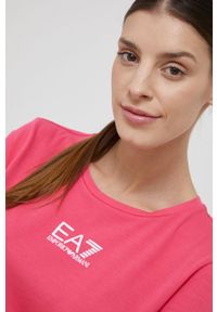 EA7 Emporio Armani T-shirt damski kolor fioletowy. Okazja: na co dzień. Kolor: fioletowy. Wzór: nadruk. Styl: casual