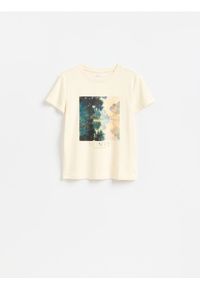 Reserved - T-shirt z nadrukiem - kremowy. Kolor: kremowy. Materiał: bawełna. Wzór: nadruk #1