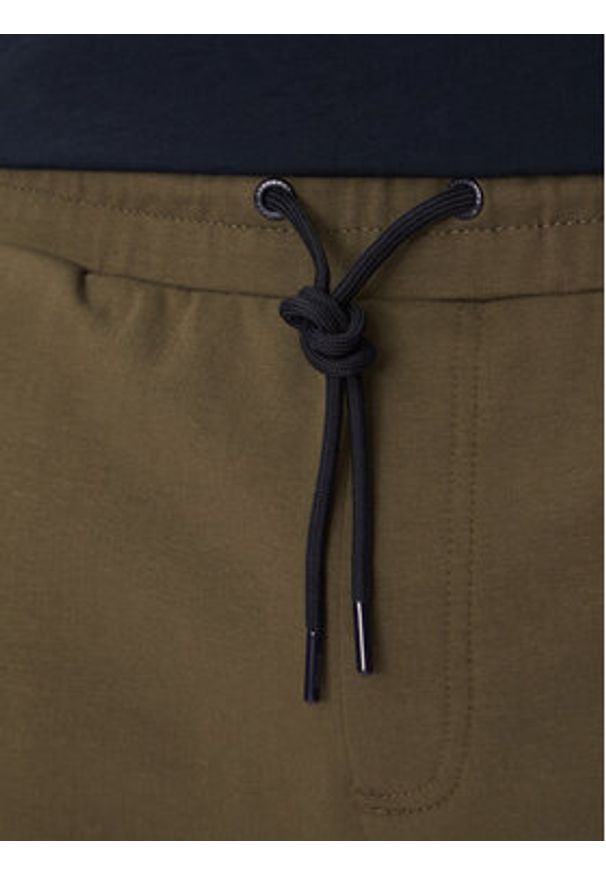 Aeronautica Militare Szorty sportowe 251BF025F459 Khaki Regular Fit. Kolor: brązowy. Materiał: bawełna. Styl: sportowy