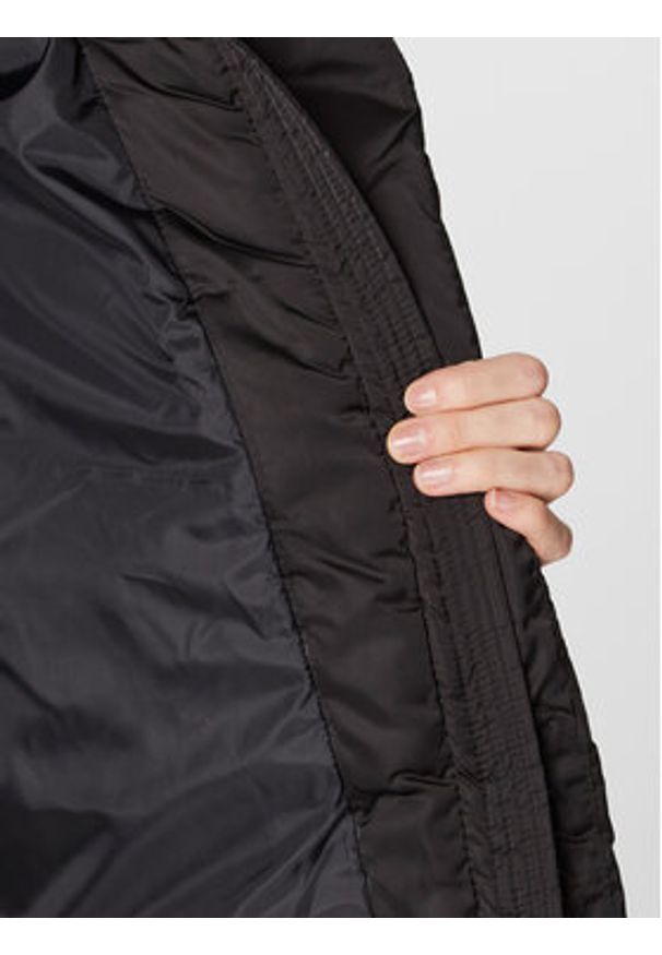 Liu Jo Sport Kurtka zimowa TF2184 T4558 Czarny Regular Fit. Kolor: czarny. Materiał: syntetyk. Sezon: zima. Styl: sportowy