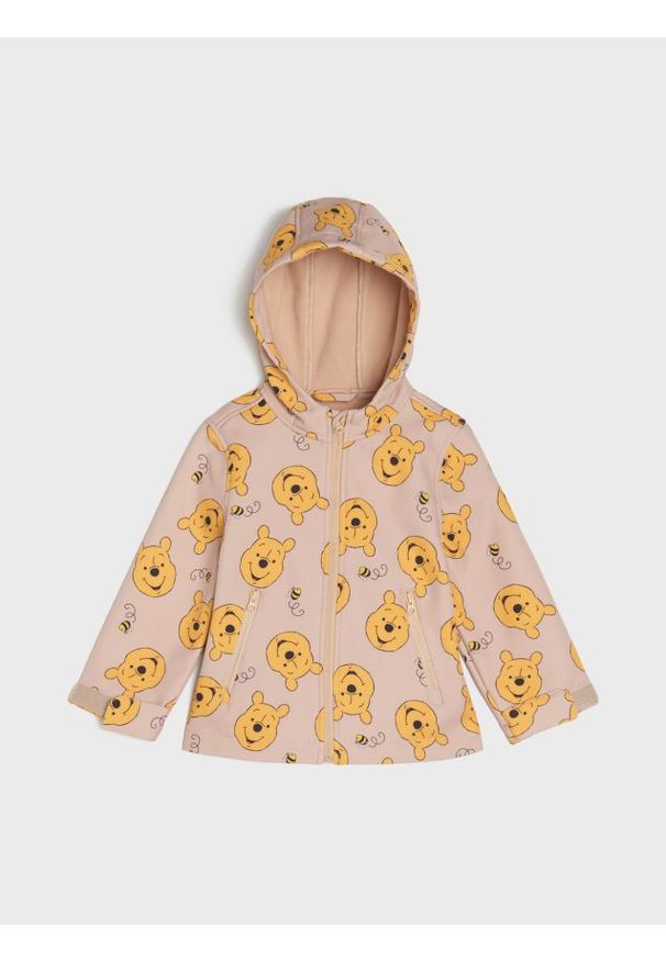 Sinsay - Kurtka softshell z polarową podszewką Winnie the Pooh - beżowy. Kolor: beżowy. Materiał: softshell, polar