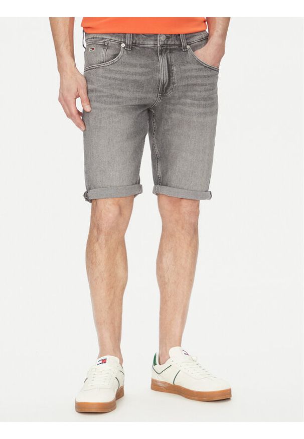 Tommy Jeans Szorty jeansowe Ronnie DM0DM20946 Szary Slim Fit. Kolor: szary. Materiał: bawełna