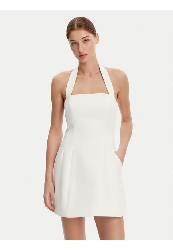 BARDOT Sukienka koktajlowa 59857DB1 Biały Slim Fit. Kolor: biały. Materiał: syntetyk. Styl: wizytowy