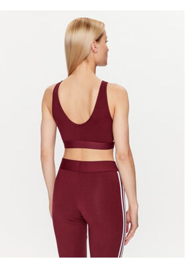 Adidas - adidas Bluzka Essentials 3-Stripes Crop Top With Removable Pads IK8320 Czerwony. Kolor: czerwony. Materiał: bawełna