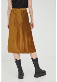 Fila spódnica kolor brązowy midi rozkloszowana. Kolor: brązowy. Materiał: materiał #3