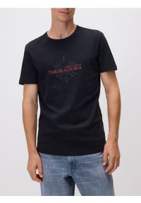 Reserved - T-shirt slim fit z nadrukiem - czarny. Kolor: czarny. Materiał: bawełna. Wzór: nadruk
