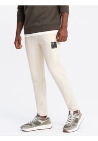 Ombre Clothing - Męskie dresowe spodnie z logotypem – kremowe V2 - Rozmiar: M. Kolor: kremowy. Materiał: dresówka. Wzór: nadruk, jednolity. Styl: elegancki #3