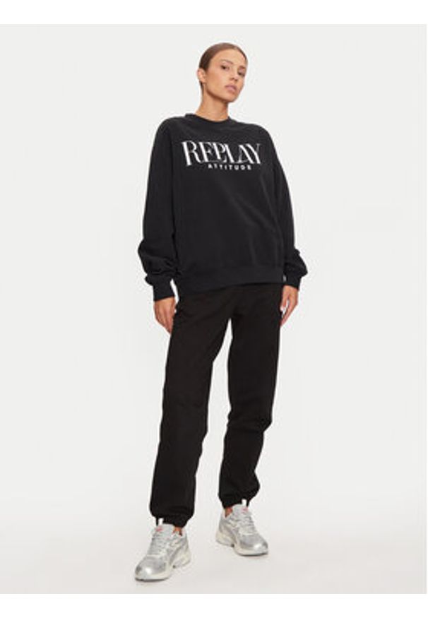 Replay - REPLAY Bluza W3106C.000.22890CS Czarny Oversize. Kolor: czarny. Materiał: bawełna