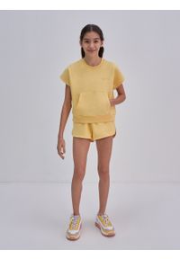 Big-Star - Szorty dziewczęce z bawełny ekologicznej żółte Filemka 200. Kolor: żółty. Materiał: bawełna. Wzór: haft. Sezon: lato. Styl: klasyczny