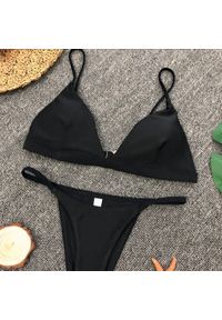 Intica - Bikini minimalistyczne plażowe z wysokiej jakości materiałów Jolene. Kolor: różowy. Materiał: materiał #5