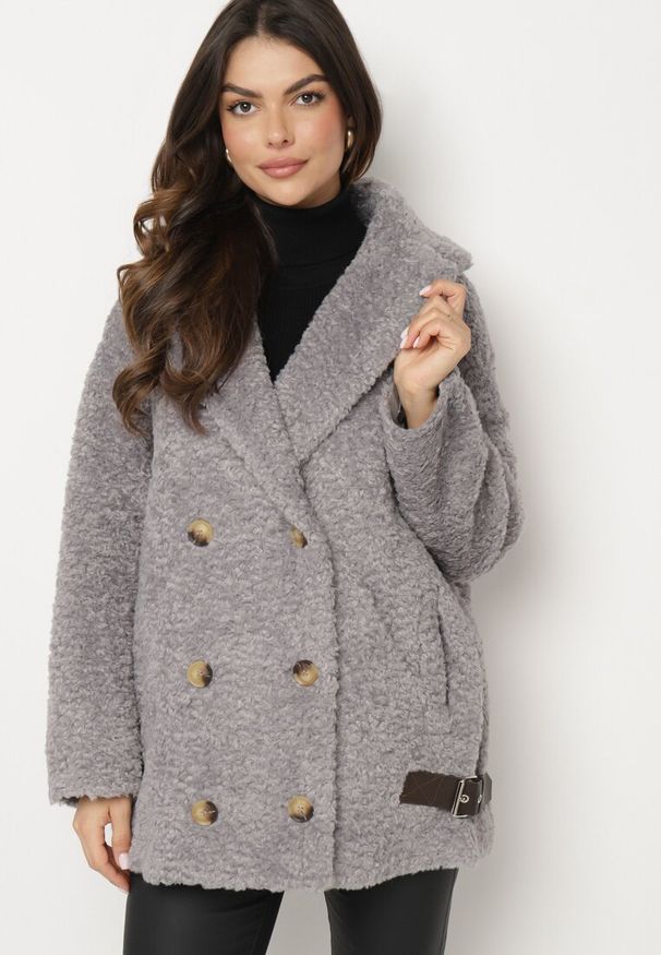 Born2be - Szara Futrzana Kurtka Płaszcz Dwurzędowy z Dołączonymi Rękawiczkami Hetista. Okazja: na co dzień. Kolor: szary. Materiał: futro. Styl: elegancki, casual