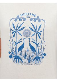 Mustang T-Shirt Alina 1013388 Écru Regular Fit. Materiał: bawełna