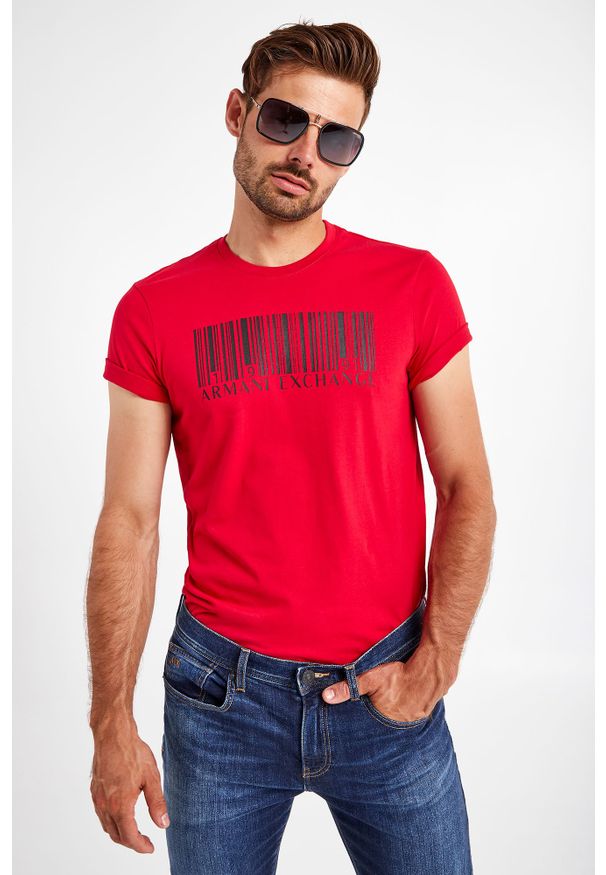 Armani Exchange - T-SHIRT ARMANI EXCHANGE. Długość rękawa: krótki rękaw. Długość: krótkie. Wzór: napisy