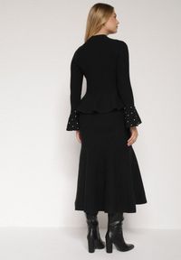 Born2be - Czarny Dzianinowy Komplet z Wiskozą Spódnica i Sweter z Baskinką i Cyrkoniami Neora. Kolor: czarny. Materiał: wiskoza, dzianina #6