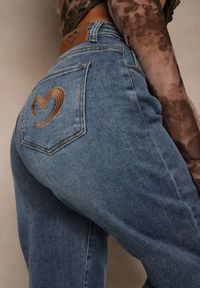 Renee - Niebieskie Casualowe Jeansy Mom Fit High Waist Nellanea. Okazja: na co dzień. Stan: podwyższony. Kolor: niebieski. Styl: casual