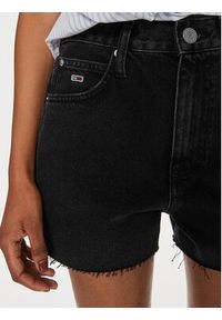 Tommy Jeans Szorty jeansowe DW0DW17633 Czarny Regular Fit. Kolor: czarny. Materiał: bawełna #3