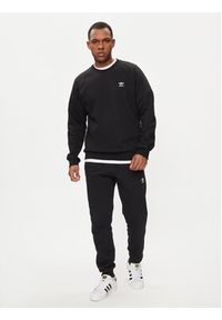 Adidas - adidas Bluza Trefoil Essentials IM4532 Czarny Regular Fit. Kolor: czarny. Materiał: bawełna