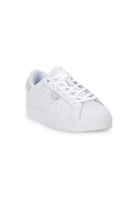 Buty do chodzenia damskie Fila Lusso White. Zapięcie: sznurówki. Kolor: biały. Materiał: tkanina, materiał, skóra, syntetyk. Szerokość cholewki: normalna. Sport: turystyka piesza