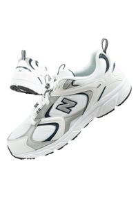 Buty lekkie wygodne białe sportowe sneakersy męskie New Balance. Kolor: biały, szary, wielokolorowy. Materiał: syntetyk. Szerokość cholewki: normalna