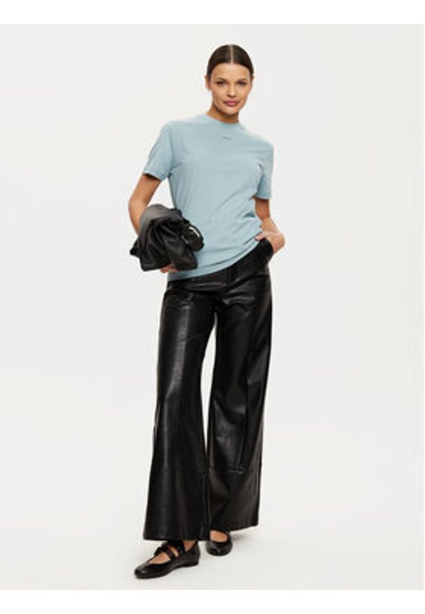 Calvin Klein T-Shirt K20K207519 Błękitny Regular Fit. Kolor: niebieski. Materiał: bawełna