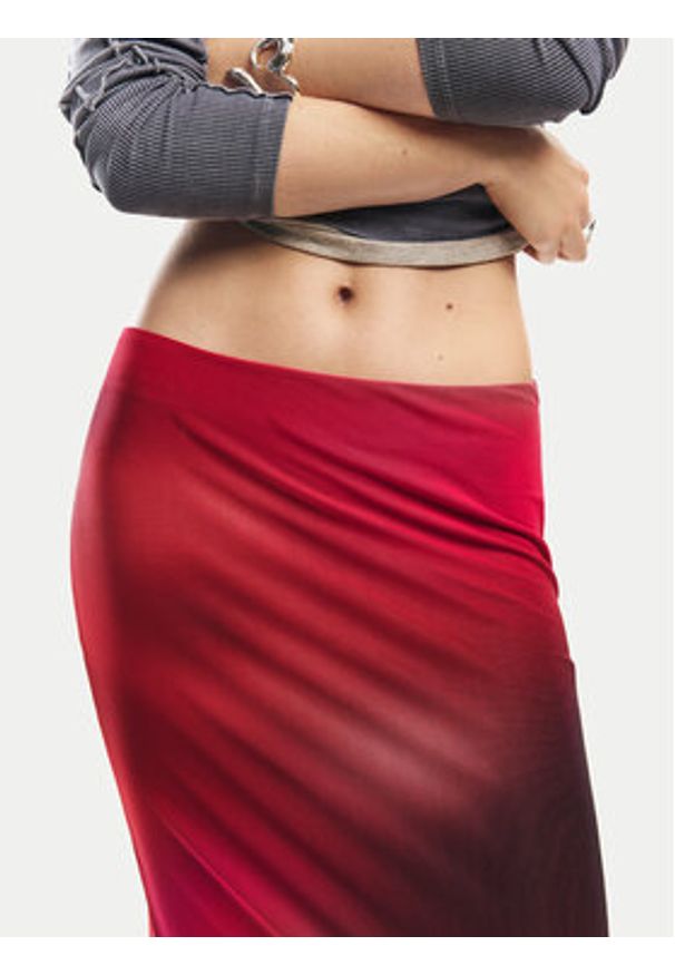 Desigual Spódnica ołówkowa Asmee 26SWFK02 Czerwony Slim Fit. Kolor: czerwony. Materiał: syntetyk