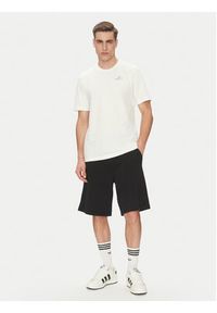 Adidas - adidas T-Shirt Earth Day Graphic JI6756 Biały Regular Fit. Kolor: biały. Materiał: bawełna #5