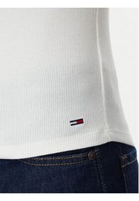 Tommy Jeans Top Ess Logo DW0DW22806 Kremowy Slim Fit. Kolor: kremowy. Materiał: bawełna #5