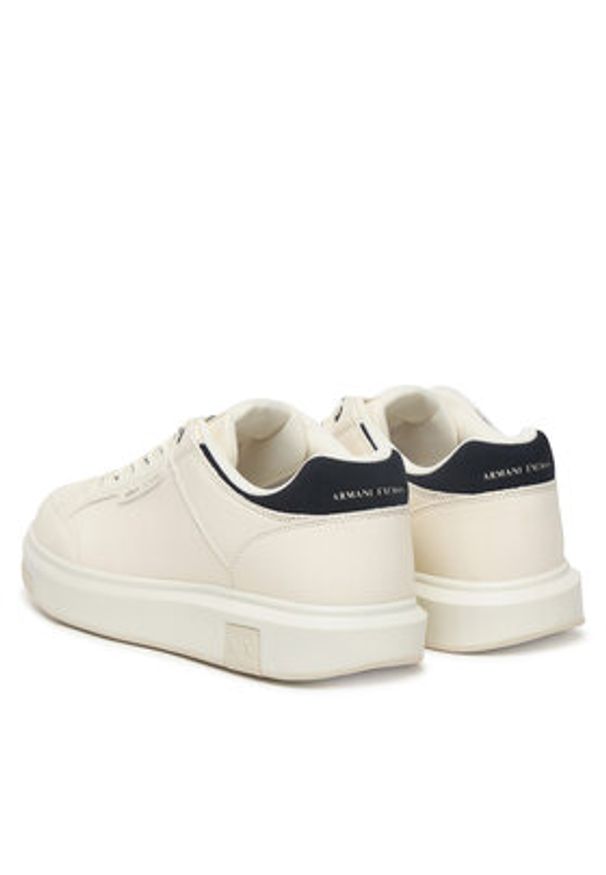 Armani Exchange Sneakersy XM001722 AF17540 MZ266 Biały. Kolor: biały. Materiał: skóra