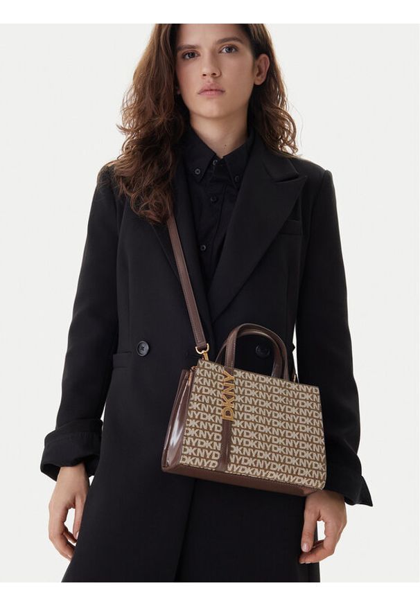 DKNY Torebka R52D5G56 Brązowy. Kolor: brązowy. Materiał: skórzane