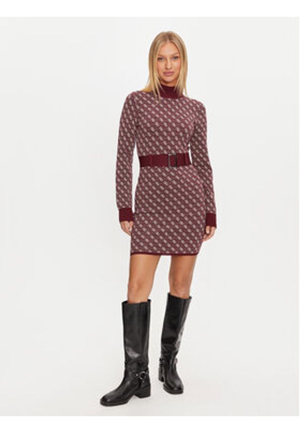 Guess Sukienka dzianinowa Lise W4BK43 Z37K0 Bordowy Regular Fit. Kolor: czerwony. Materiał: syntetyk